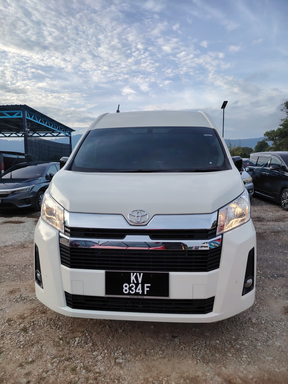 Toyota Hiace New